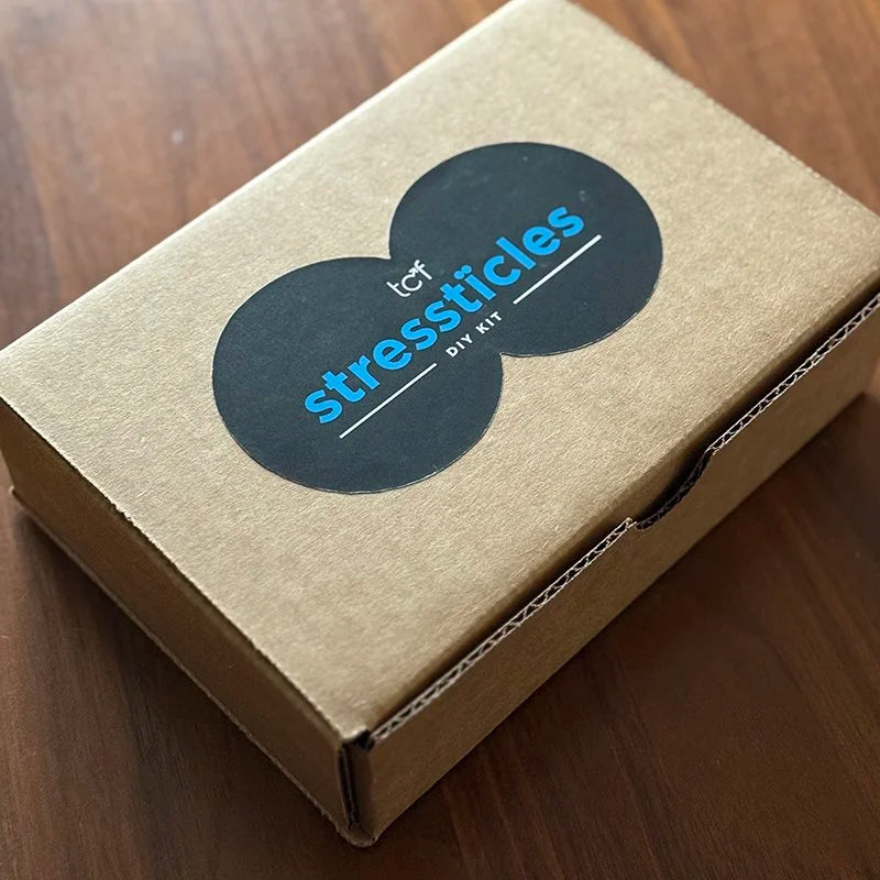 Stressticles kit, closed